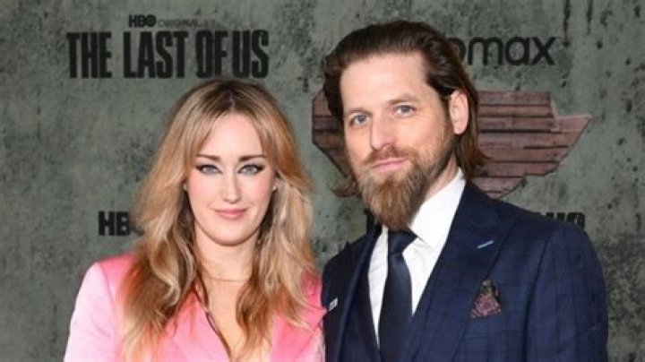 Ashley Johnson Net Worth: Details About Career, Salary, Movie, Income - SarkariResult