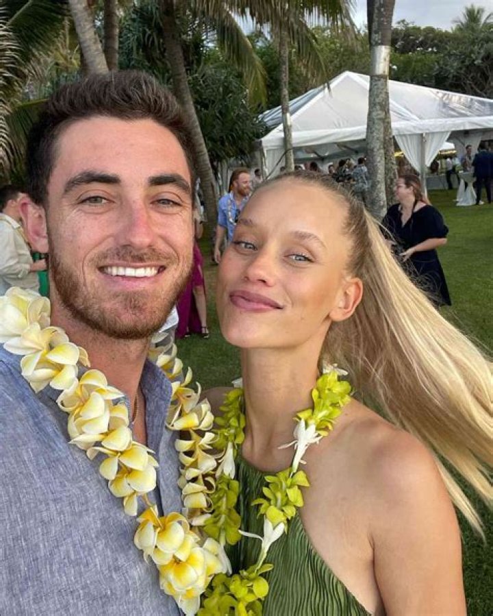 Chase Carter with Cody Bellinger Chase Carter with Cody Bellinger