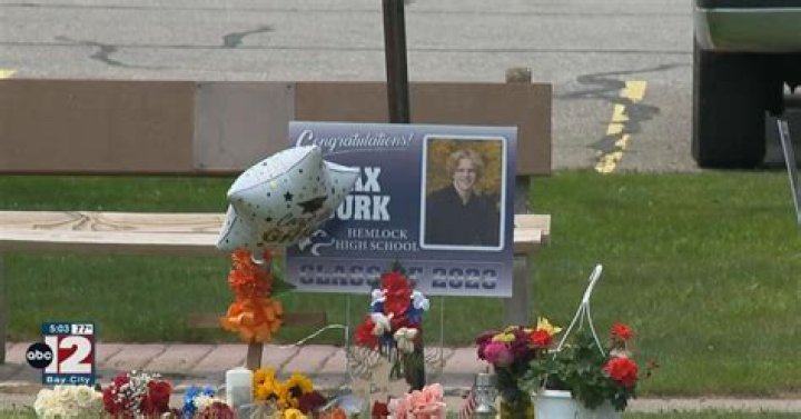 Dax burk Car Accident: Obituary, Cause Of Death, Funeral