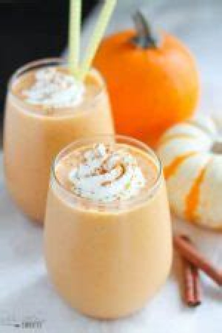 Healthy Pumpkin Smoothie - Celebrating Sweets