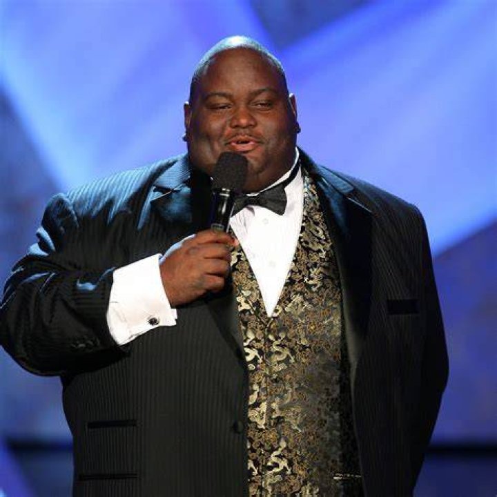 Image of American comedian, Lavell Crawford net worth is $500,000