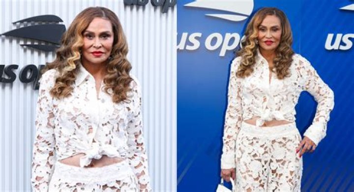 Image of Knowles Ladies "All caught in one click"