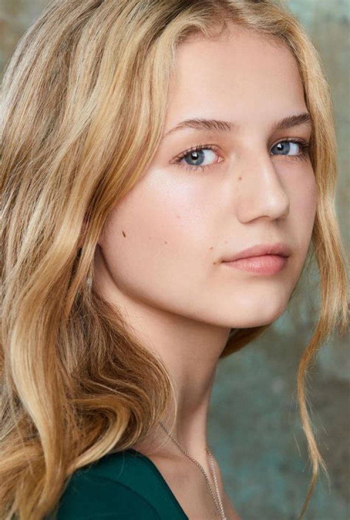 Indi Star