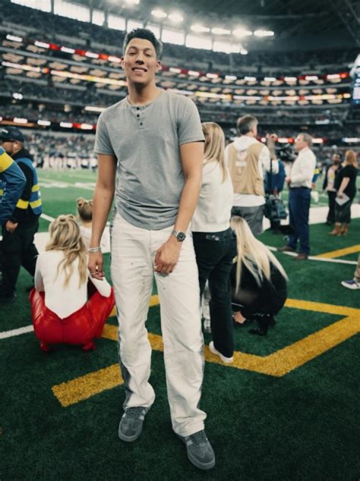 Jackson Mahomes Bio Jackson Mahomes Bio