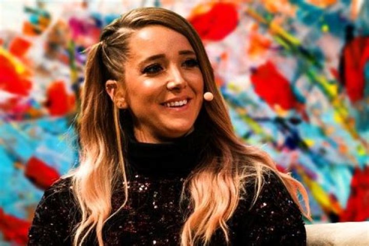 Jenna Marbles Net Worth 2023: YouTube Income Career Car Age
