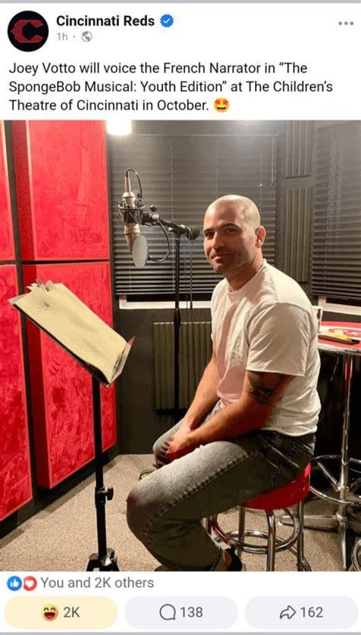 Joey did voice overs in the sitcom Family guy