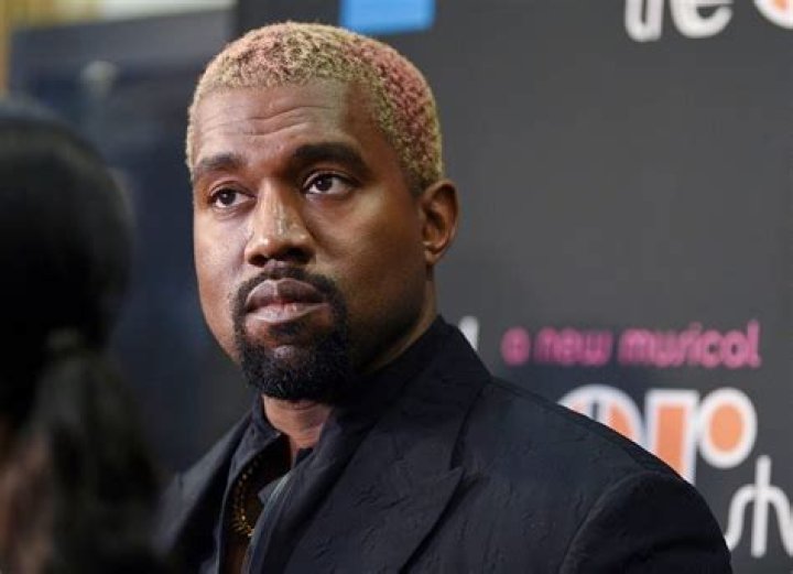Kanye West Bio Kanye West Bio