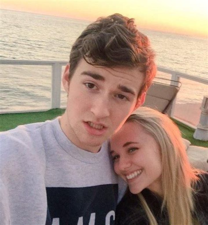 Madison Iseman with Jack Dodge Madison Iseman with Jack Dodge