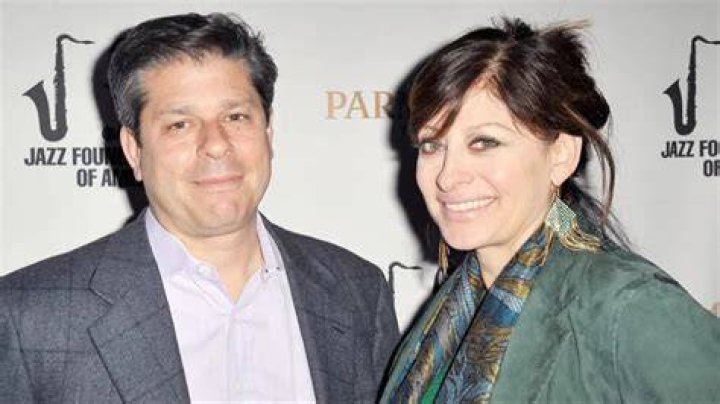 Maria Bartiromo: Married,Husband,Boyfriend,Dating,Salary,Net Worth,Wiki
