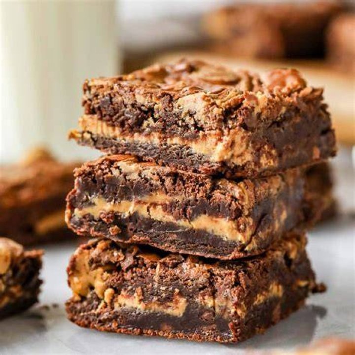 Peanut butter brownie cookie topped with sea salt.