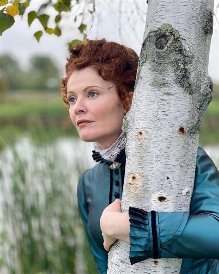 Rebecca Wisocky is an American actress.