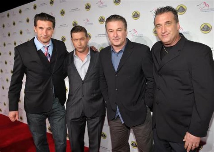 William Baldwin Siblings Alec Baldwin Daniel Baldwin Jane Sasso and Elizabeth Keuchler 1 William Baldwin Siblings - Alec Baldwin, Daniel Baldwin, Jane Sasso and Elizabeth Keuchler (1)